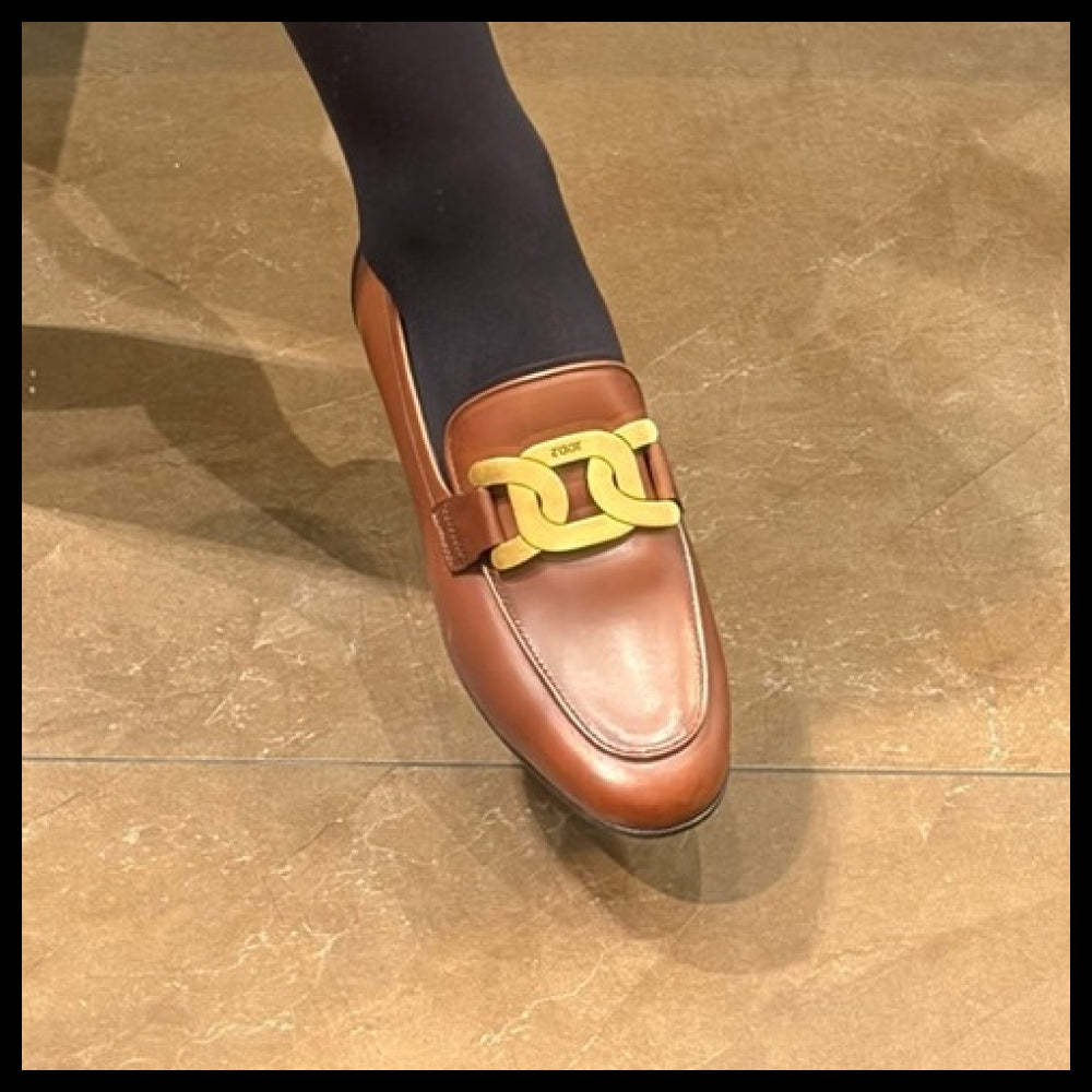 【Tod’s】CUOIO Kate Leather Women’s Loafers Brown