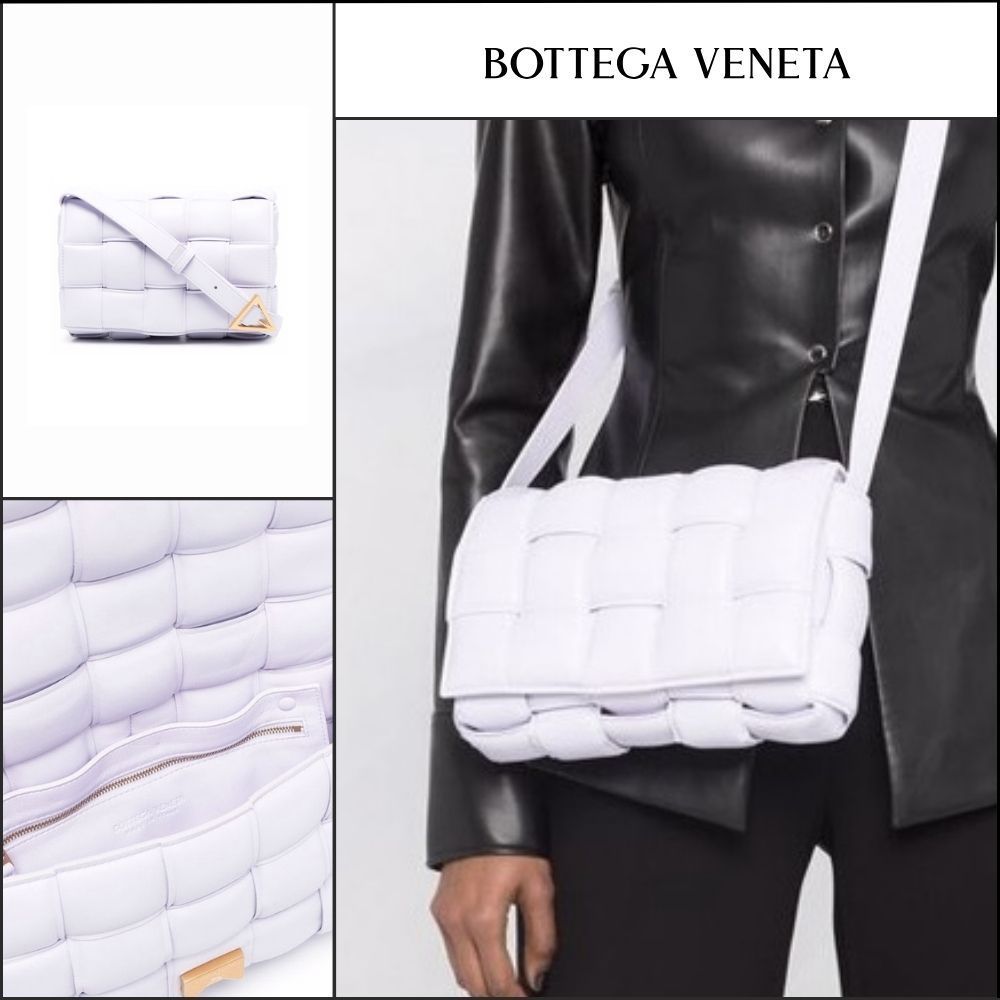 【BOTTEGA VENETA】Padded Leather Cassette Bag Musk Washed