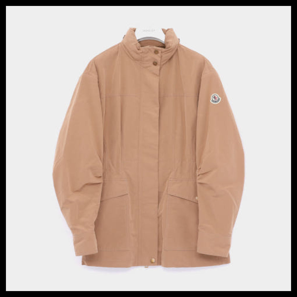 【MONCLER】Patch logo hidden hood windbreaker jacket