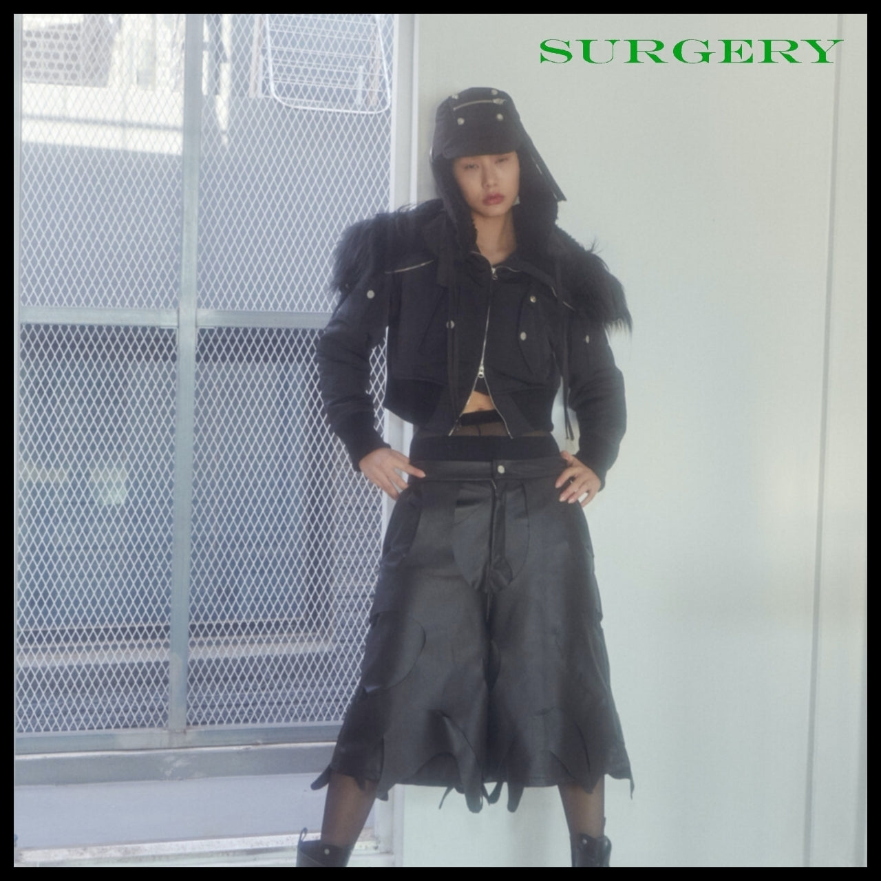 【SURGERY】Back-Forth Crop N2B Jumper Black