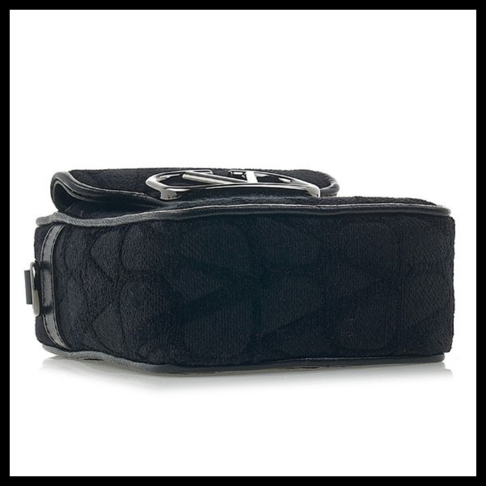 【VALENTINO】Iconography V Logo Crossbody Bag