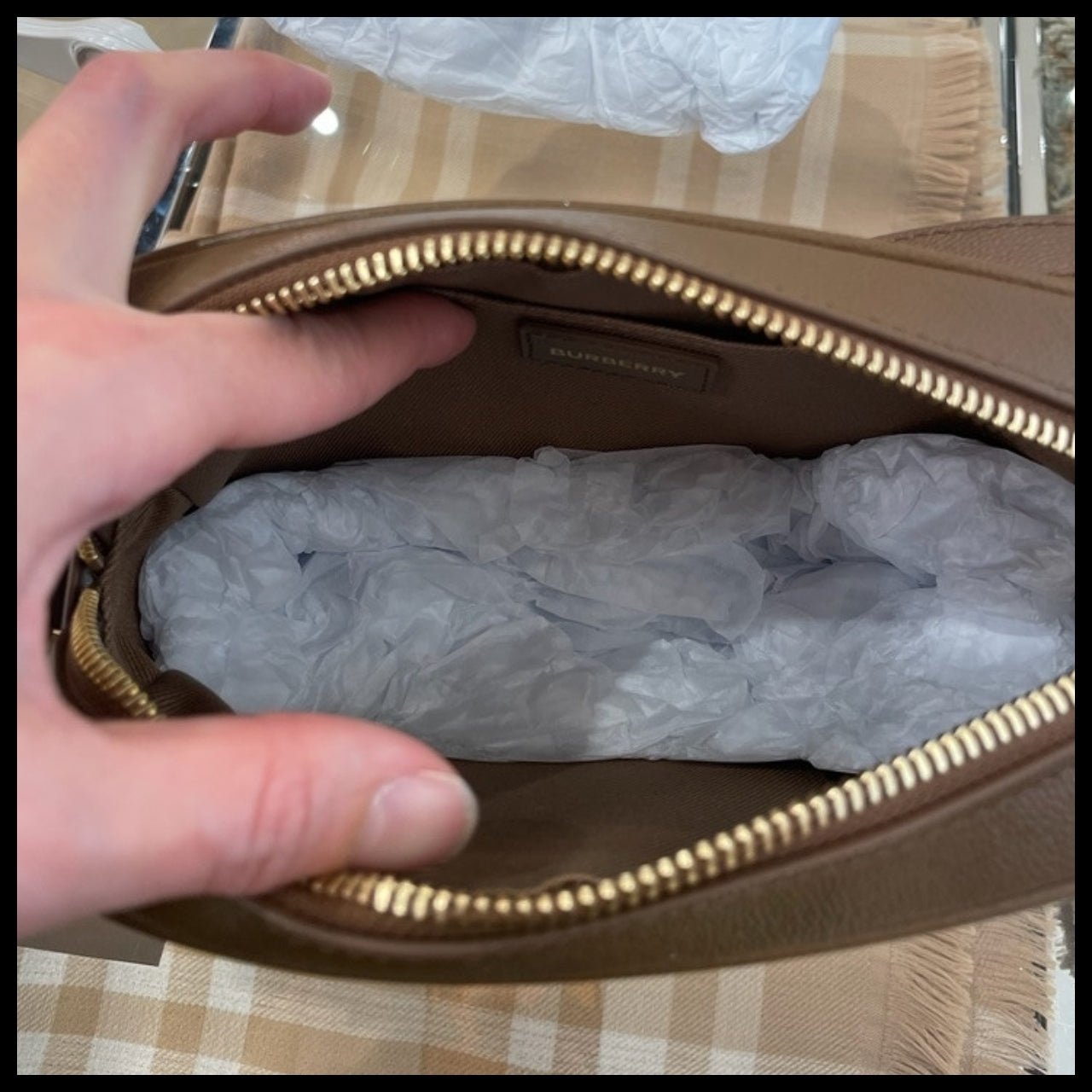 【Burberry】House Check Small Camera Bag