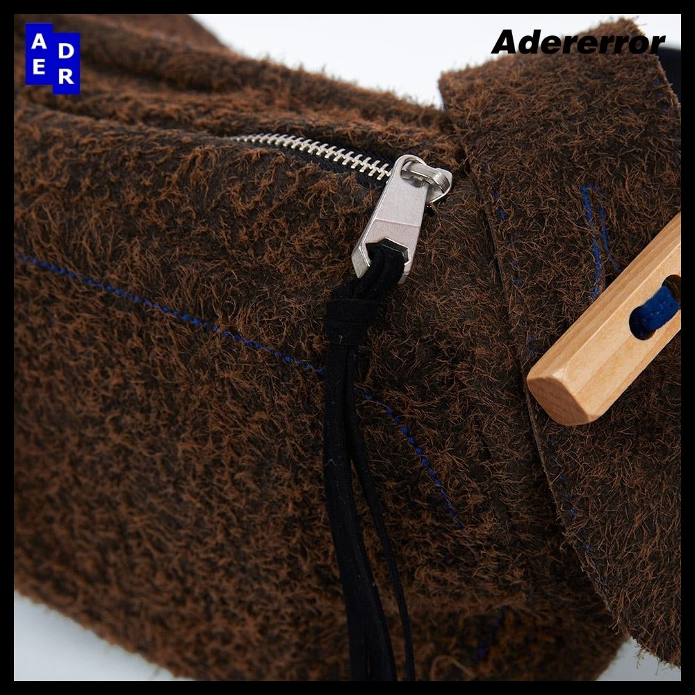 【ADERERROR】TOGGLE TOTE BAG BROWN