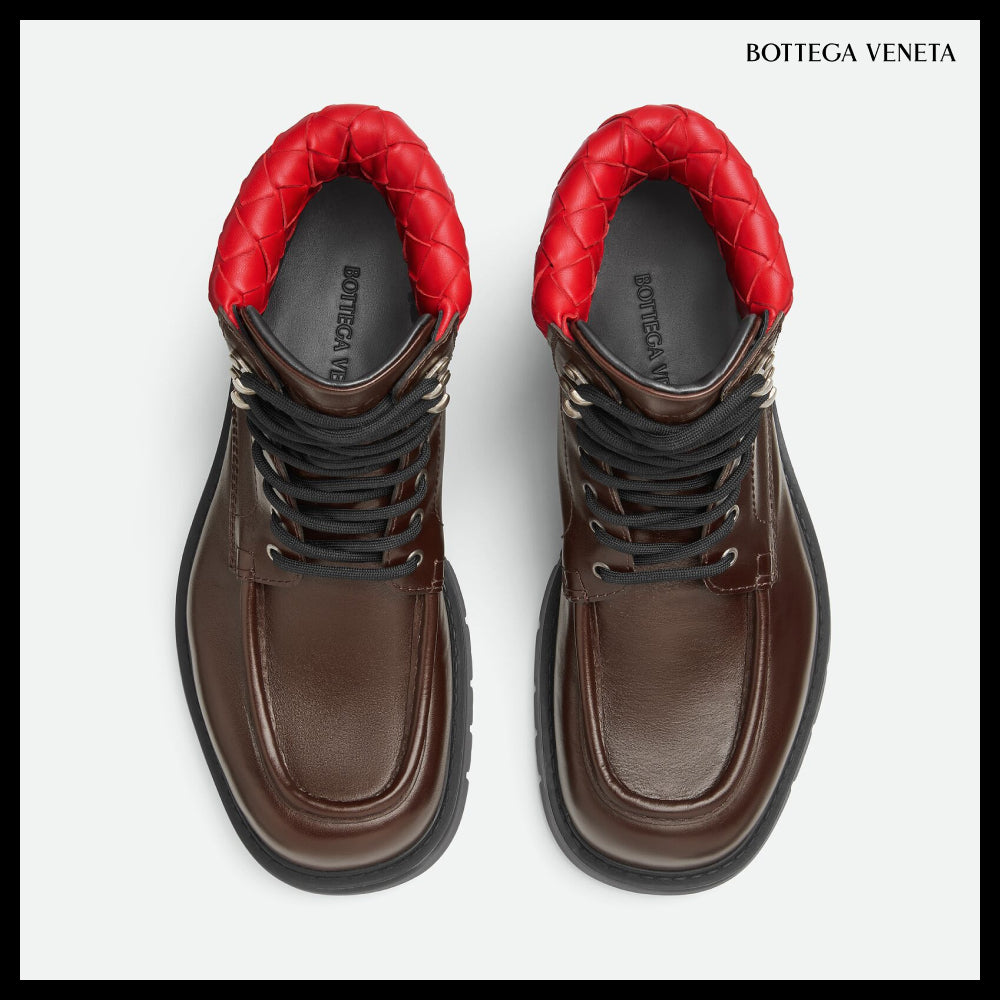 【BOTTEGA VENETA】Head Dog Lace-Up Ankle Boots