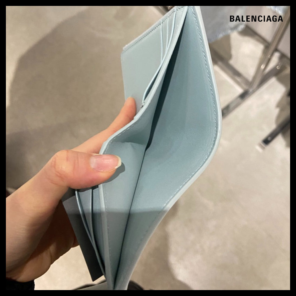 【BALENCIAGA】Envelope Bifold Wallet Aqua
