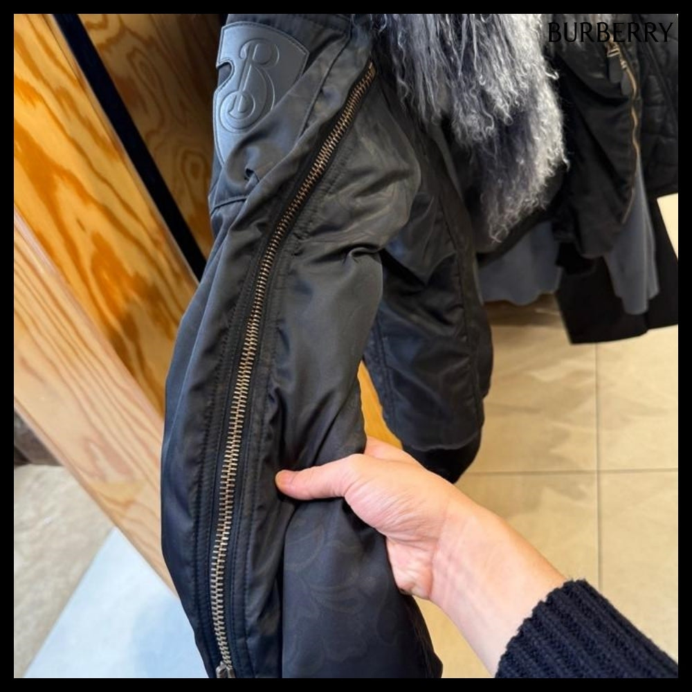 【Burberry】B Shield Shearling Fur Bomber Jacket Shadow