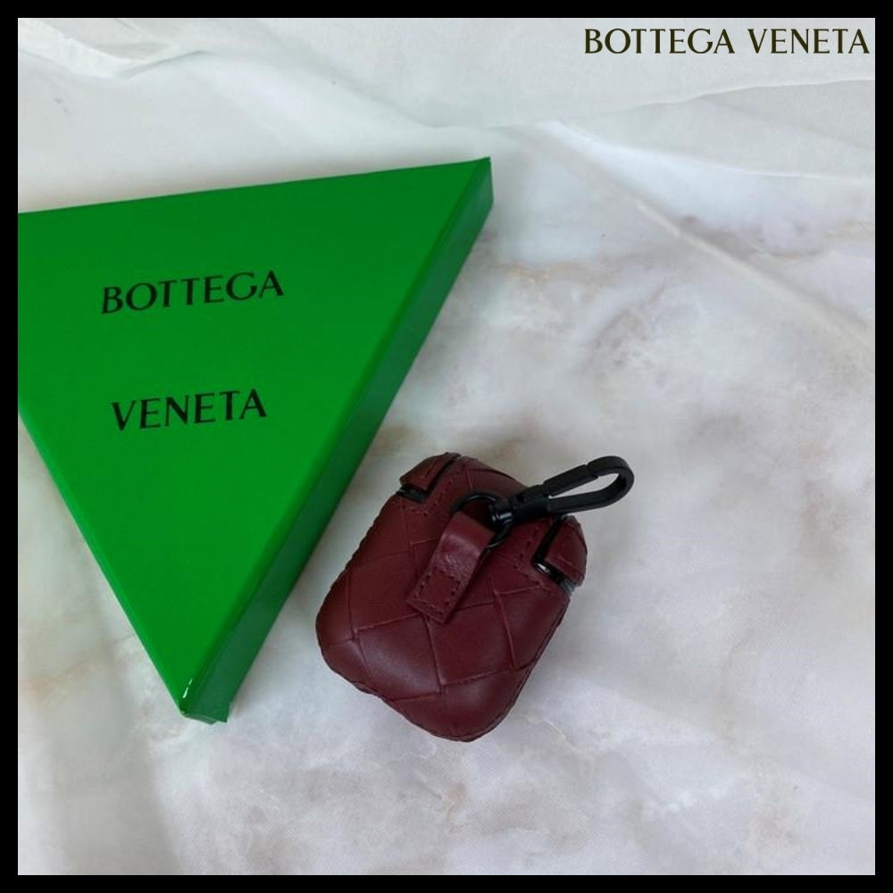 BOTTEGA VENETA Intrecciato AirPods Leather Case