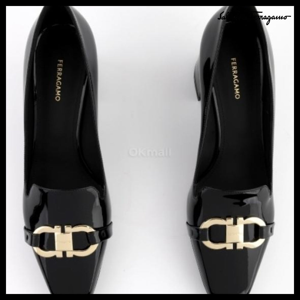【Salvatore Ferragamo】769257 01F929 Gancini Ornament Pumps