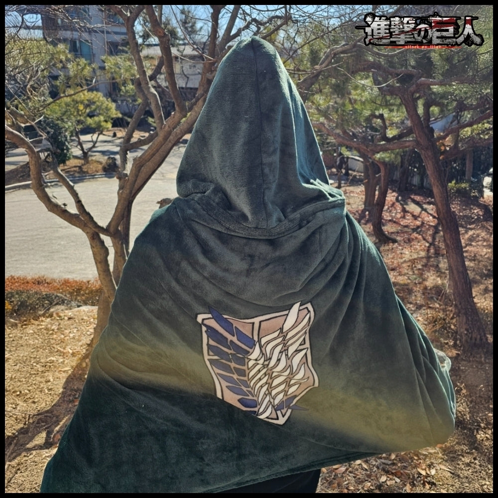 【Frank Burger x Attack on Titan】Blanket Cape Green