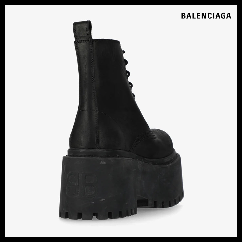 【BALENCIAGA】Strike Platform Boots - Black