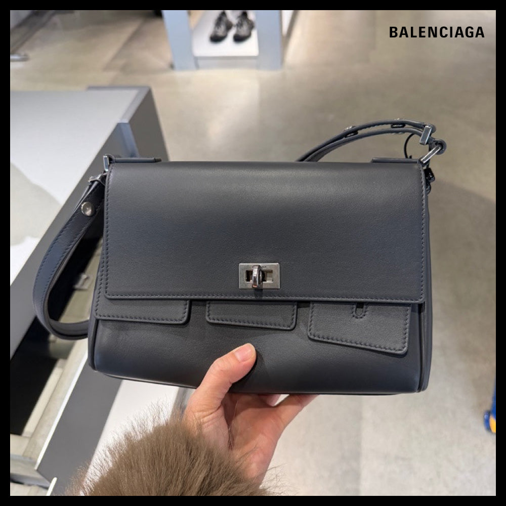 ★BALENCIAGAアウトレットセール★Bel Air Flap Bag XS Shoulder