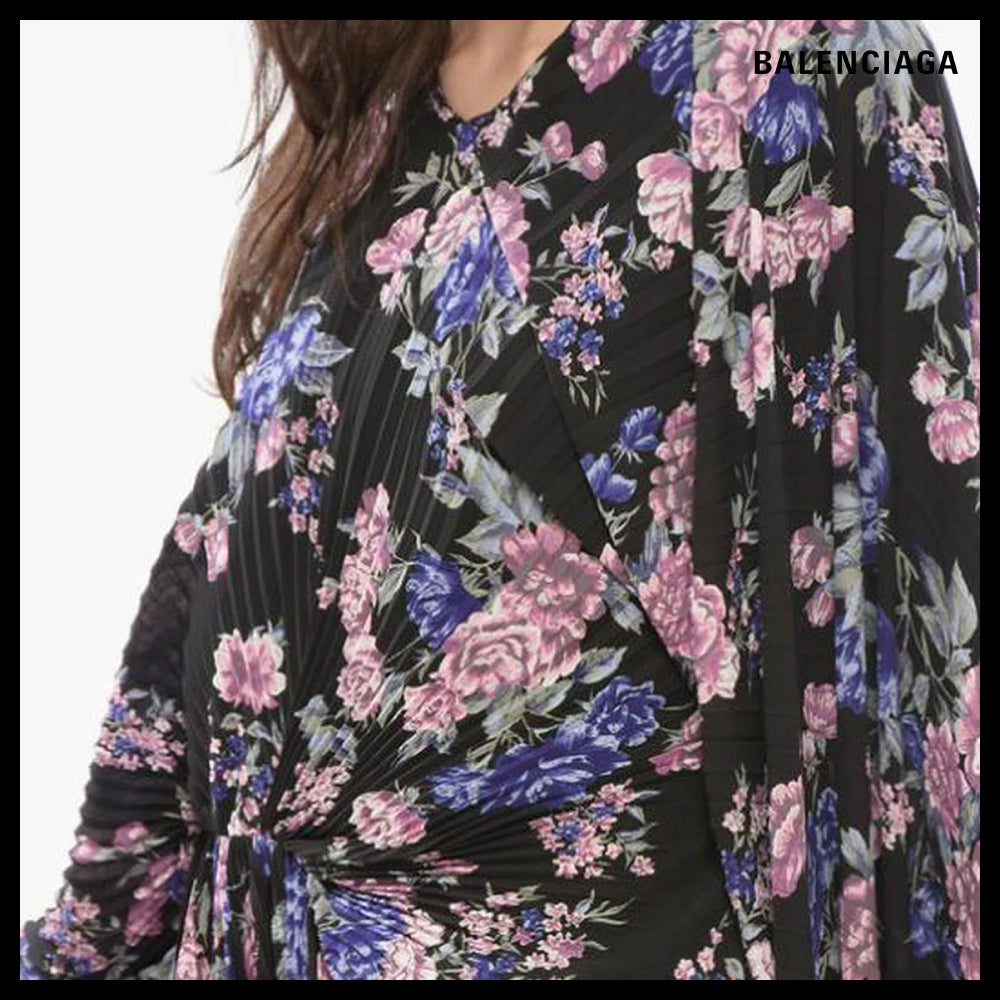 【BALENCIAGA】Black Floral Circle Pleated Dress