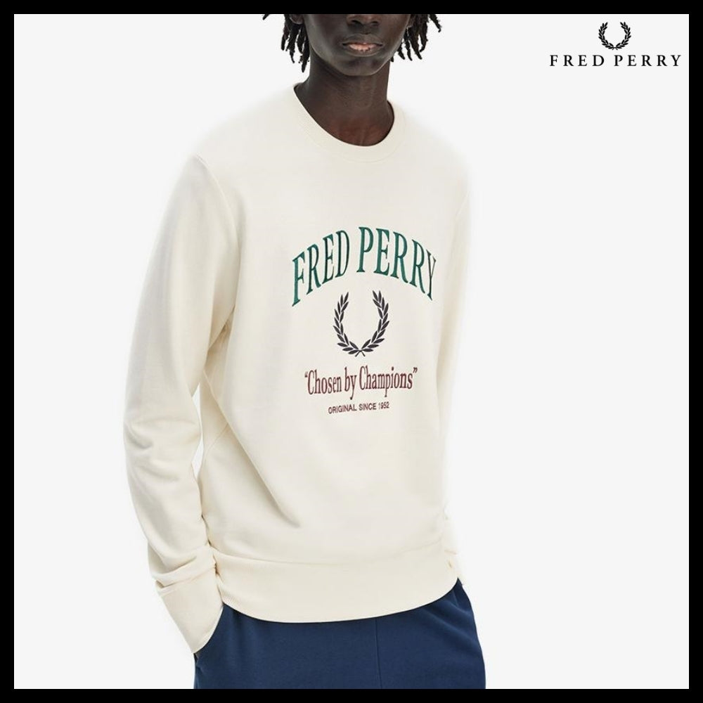 【FRED PERRY】Clubhouse Embroidered Champion Sweatshirt Ecru