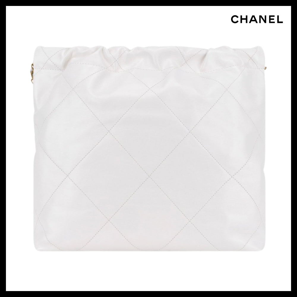 【CHANEL】22 Small Handbag Shiny Calfskin & Gold White