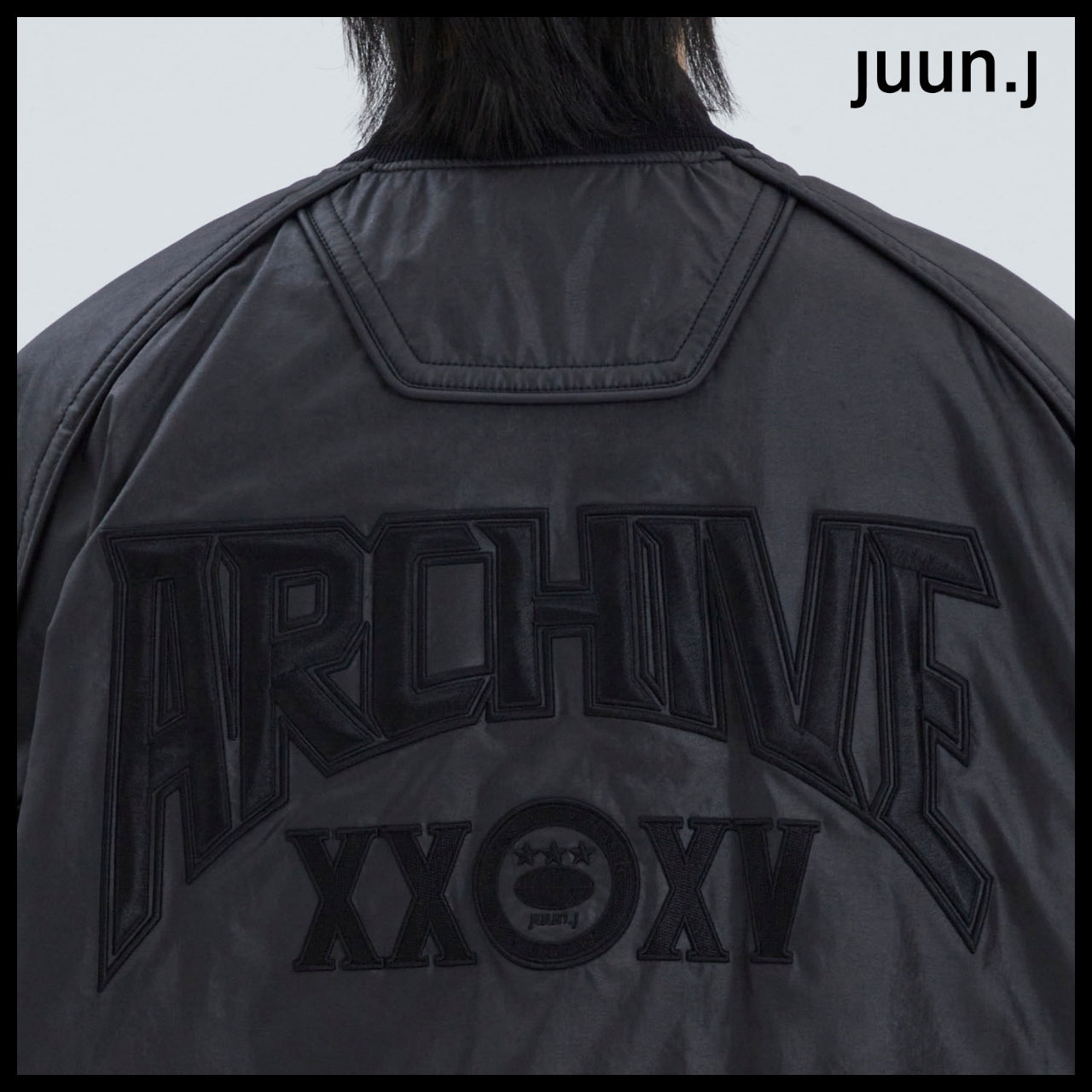 【JUUN.J】CORE Archive Football Varsity Jumper Black
