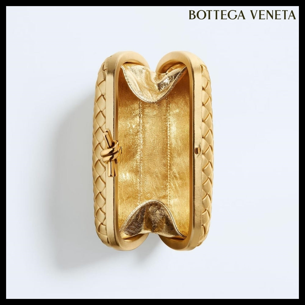 【韓国百貨店 BOTTEGA VENETA】Knot Clutch Bag Gold