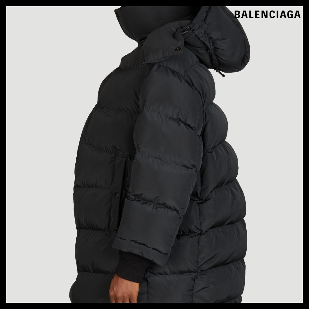 【BALENCIAGA】Black Swing Puffer Jacket