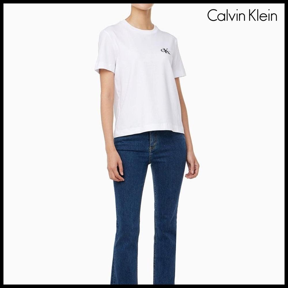 【Calvin Klein】Regular Fit Small Monogram Sleeve T-Shirt