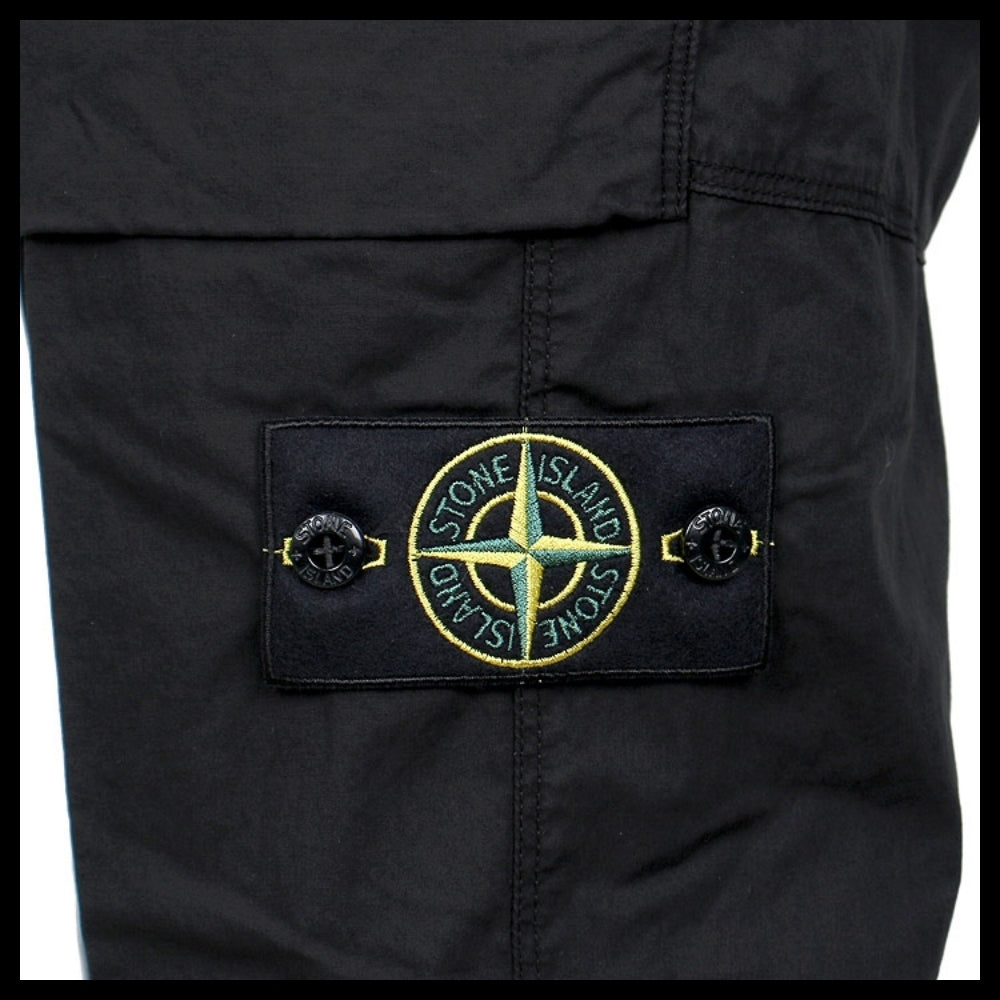 【STONE ISLAND】 Wappen Jogger Pants