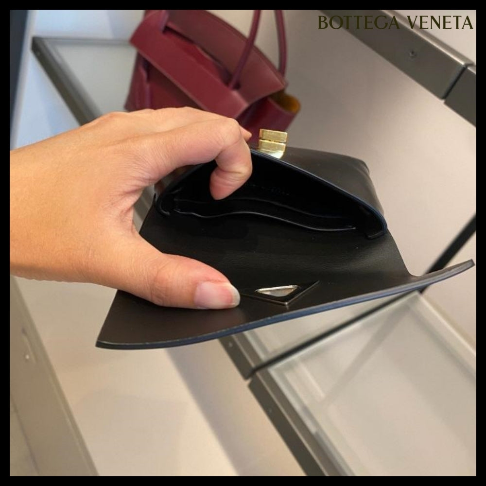 【BOTTEGA VENETA】スパッツォラート カーフ レザー カード 財布