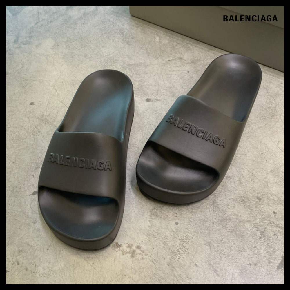 ★BALENCIAGAアウトレット セール ★Chunky Slide Sandal