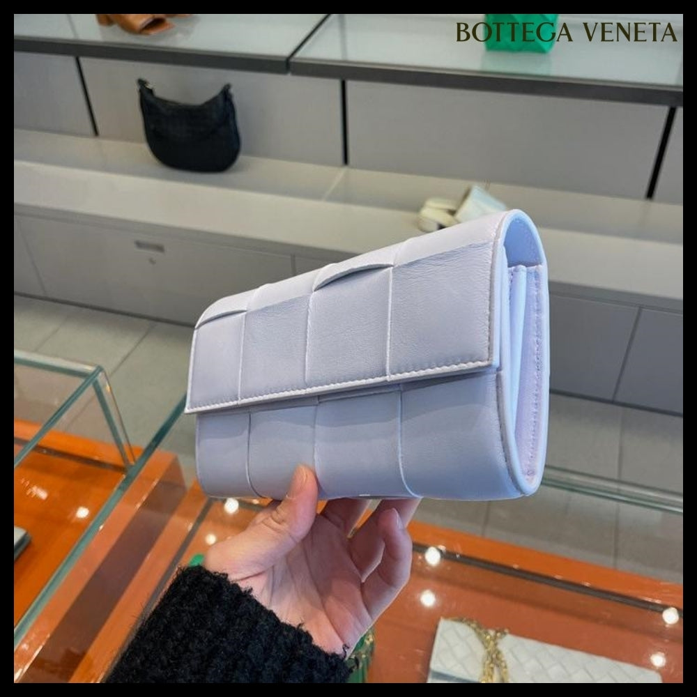 【BOTTEGA VENETA】Intreccio Nappa Calf Flap Long Wallet