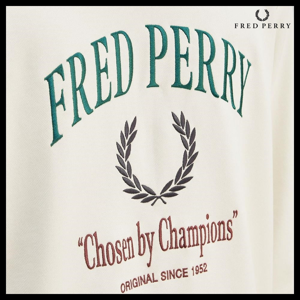 【FRED PERRY】Clubhouse Embroidered Champion Sweatshirt Ecru