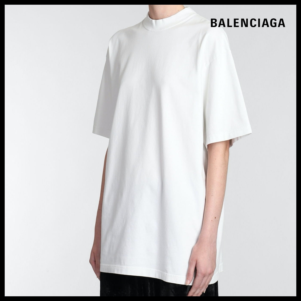 【BALENCIAGA】Medium Fit T-Shirt Dirty White