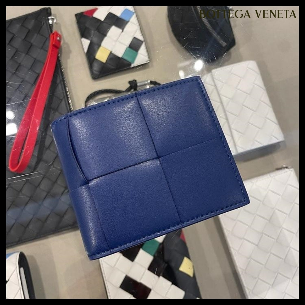 【BOTTEGAVENETA】IntreccioUrbanLeatherCoinPocketBiFoldWallet
