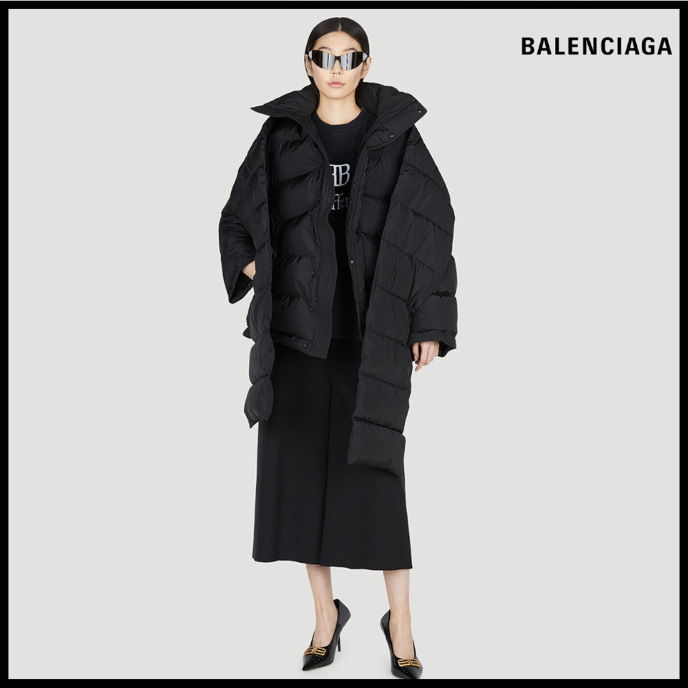 【BALENCIAGA】Swing Puffer Jacket Black