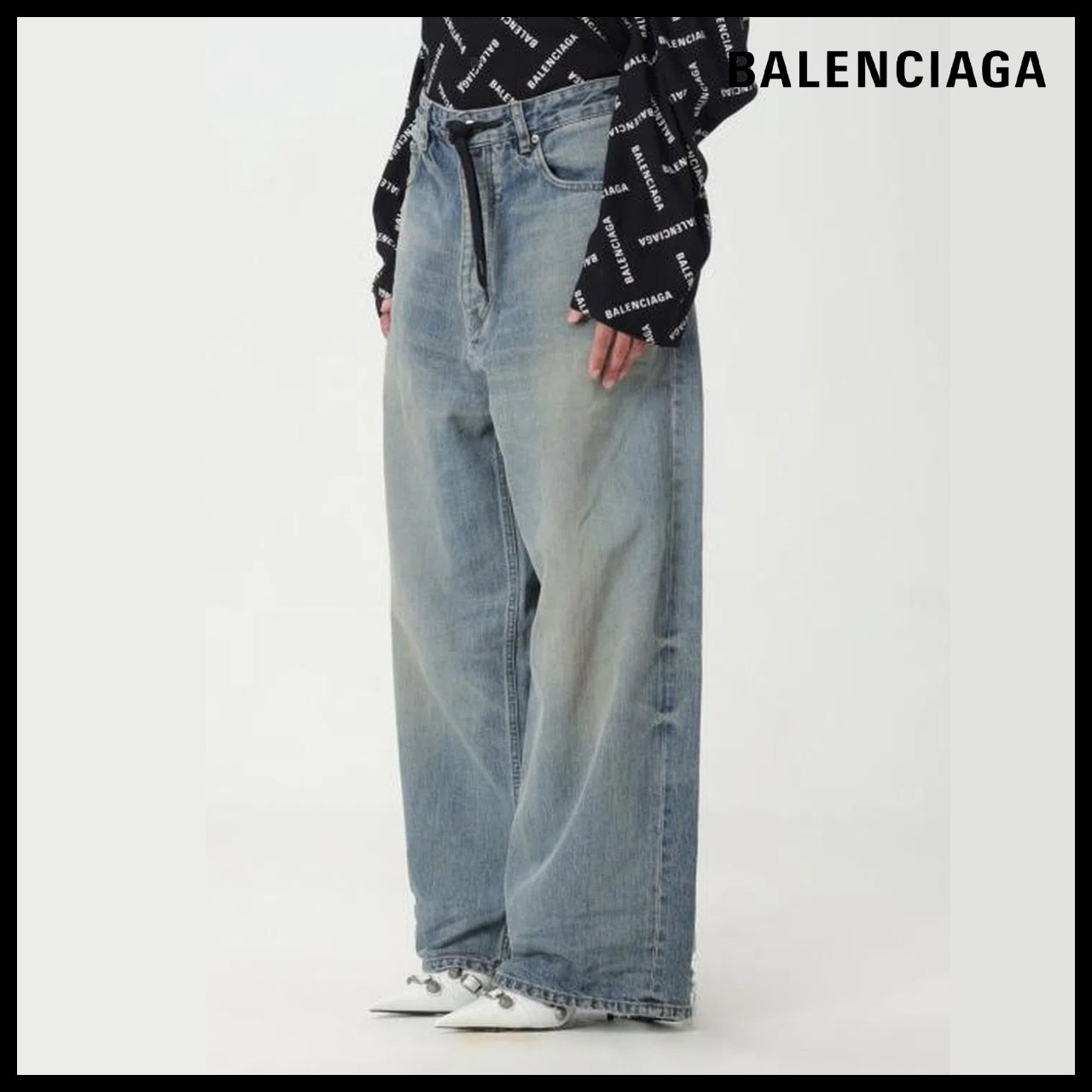 【BALENCIAGA】Triple S Clear Sole Sneaker 6379