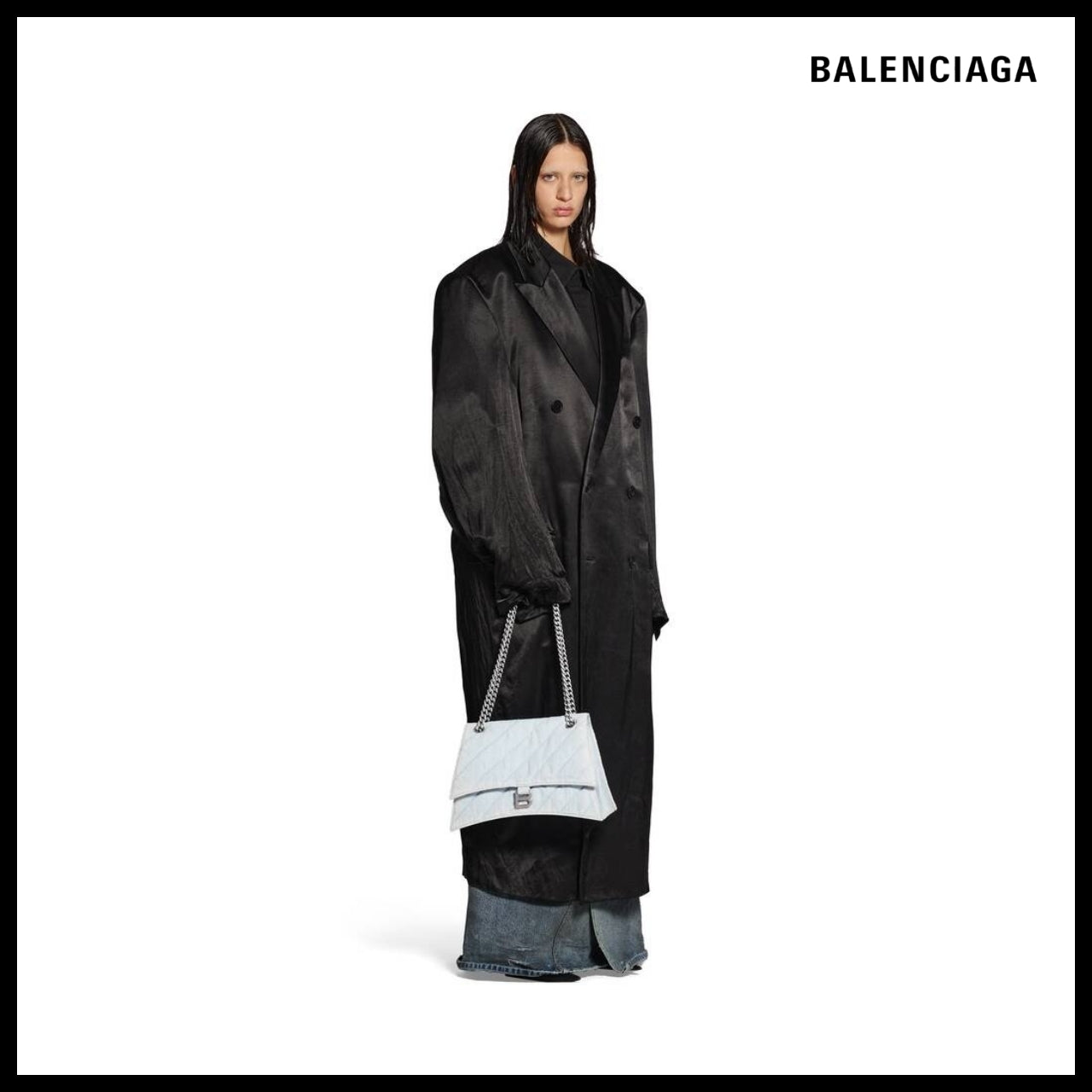 【BALENCIAGA】Crush Medium Chain Bag Quilted Denim
