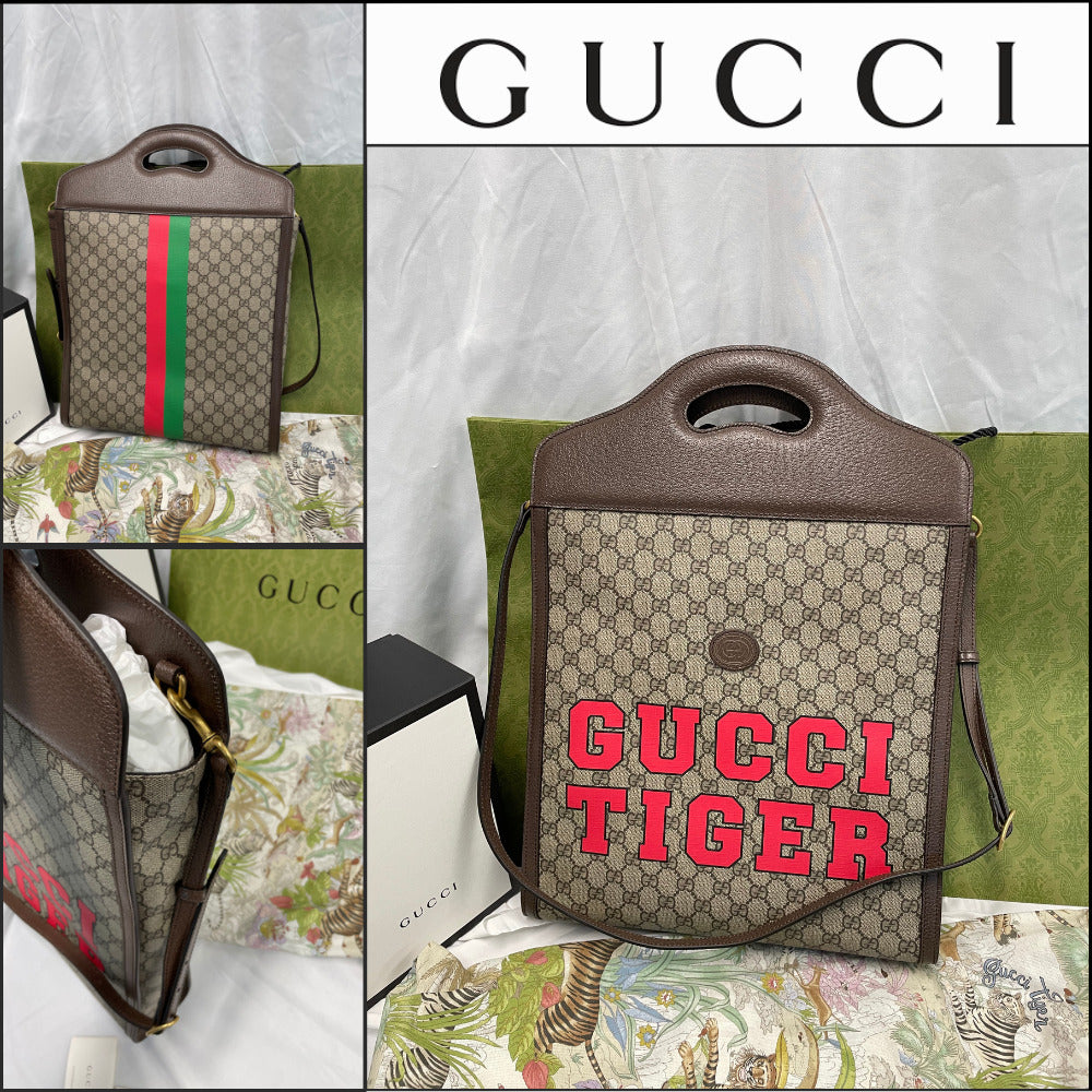 【GUCCI】Tiger Print Two Web Stripe Tote Bag