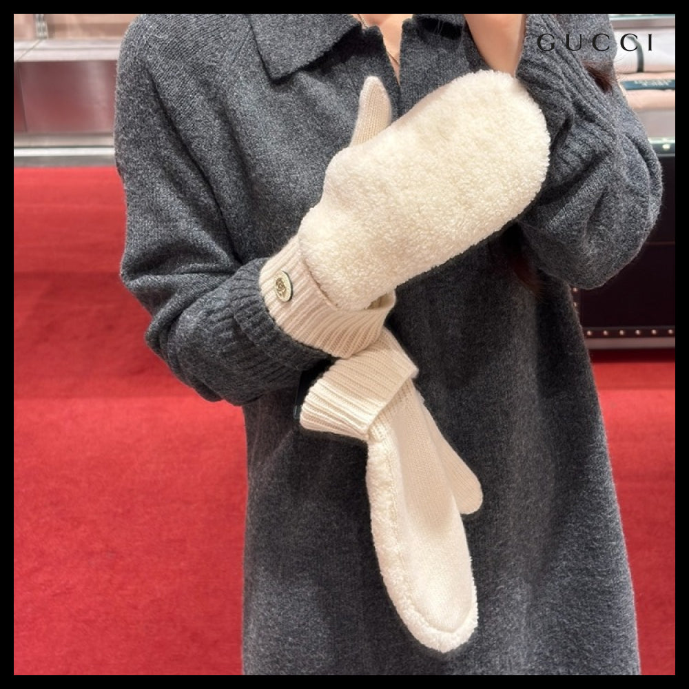 【GUCCI】GG Marmont Cashmere Knit Mittens White