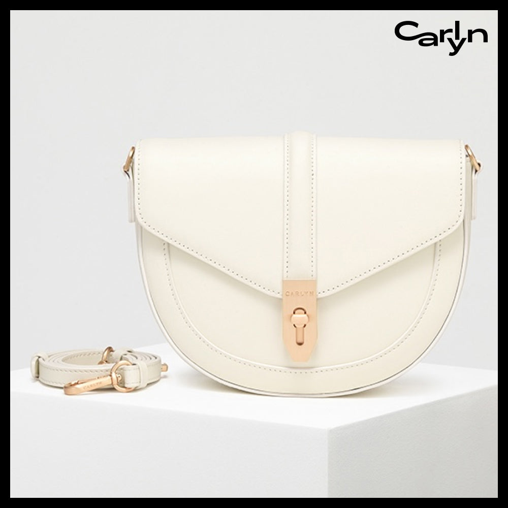 【carlyn】ムーンサドルロゴストラップクロスボディバッグ 4色