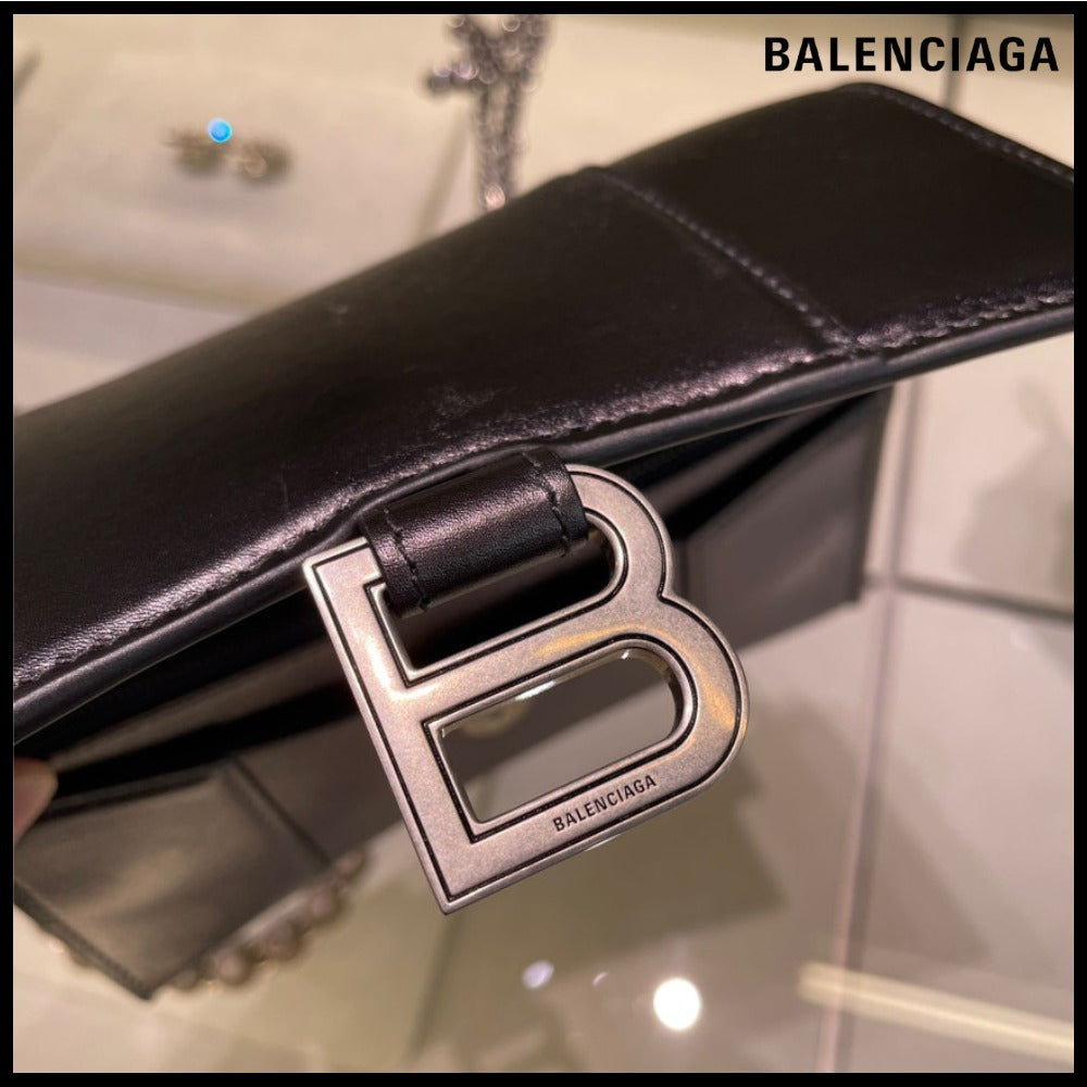 【BALENCIAGA 】Hourglass Metallic Calf Wallet Chain