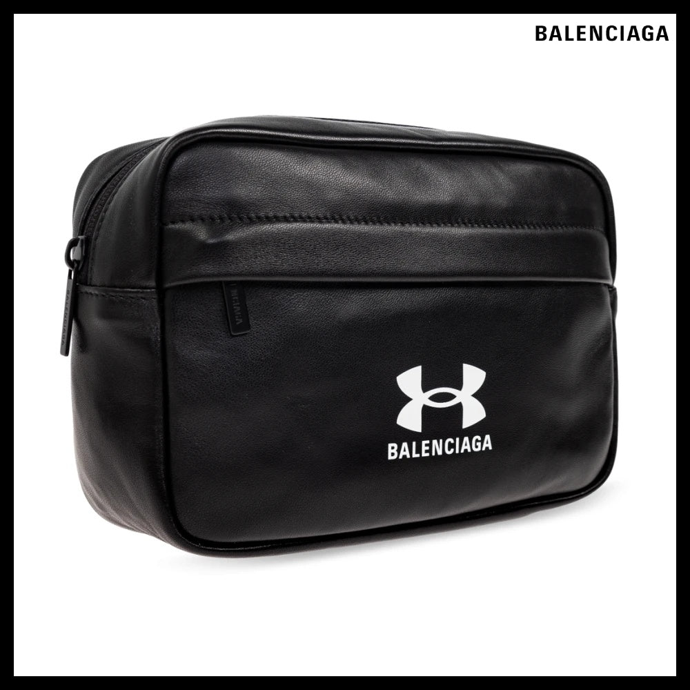 【正規品】BALENCIAGA Under Armour Toiletry Pouch