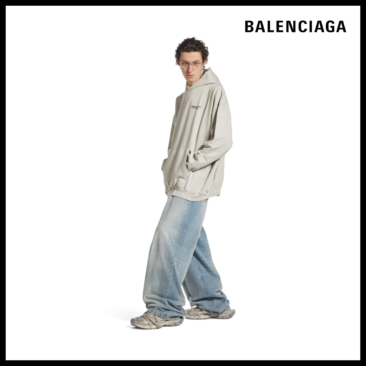 ★Balenciaga アウトレット セール ★Political Campaign Hoodie