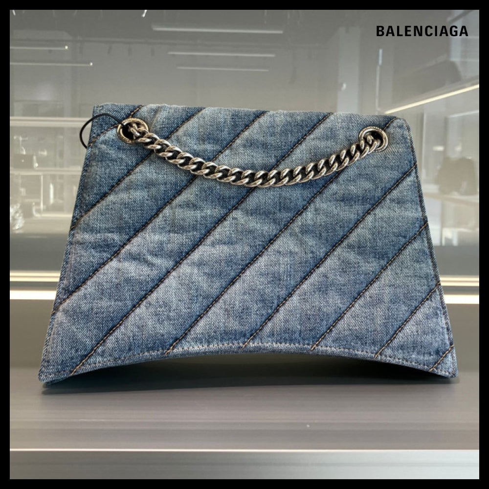 ★BALENCIAGAアウトレットセール ★Crush M Chain Shoulder Bag