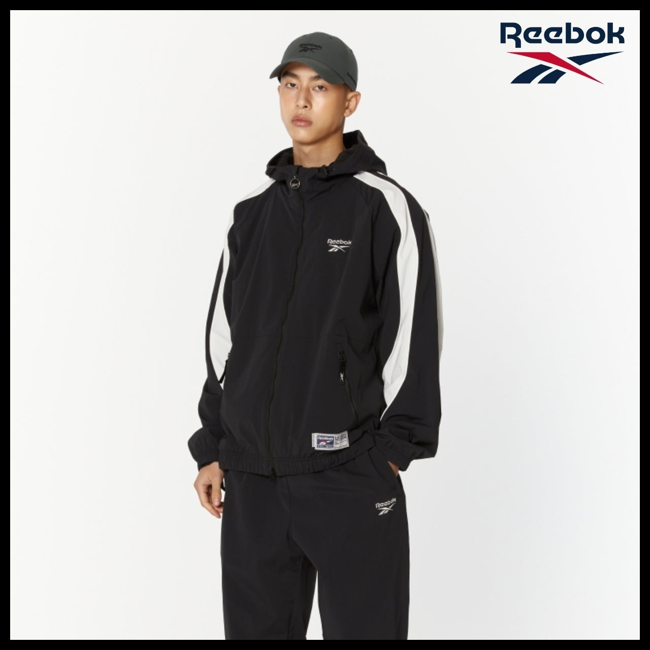 【Reebok】Stretch Hooded Windbreaker Jacket Black