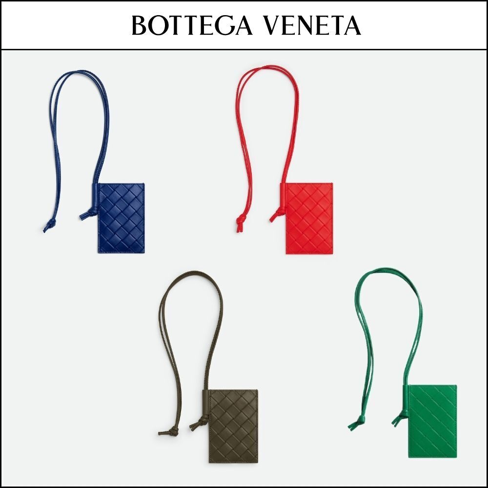 【BOTTEGA VENETA】Intrecciato Stamp Badge Holder 4 Colors