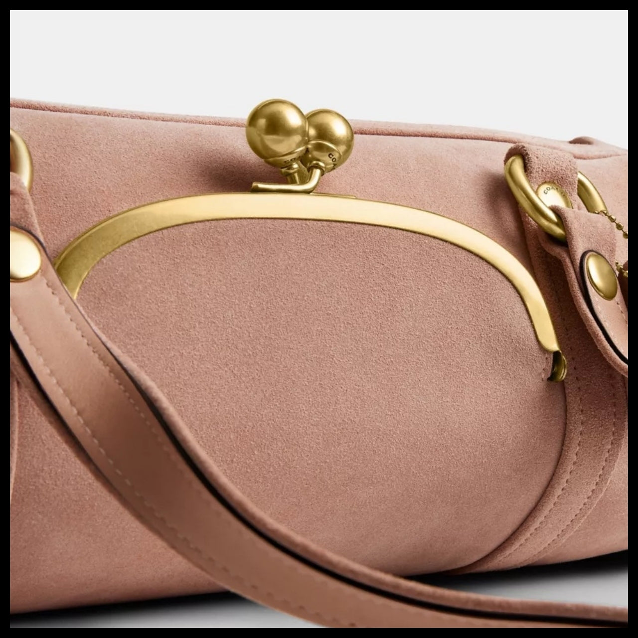 【Coach】Kisslock barrel bag