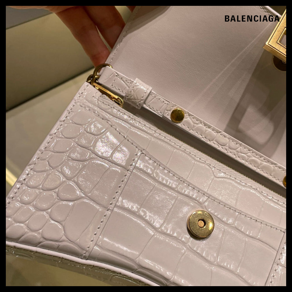 ★BALENCIAGAアウトレットセール★Wallet Chain Crossbody Bag