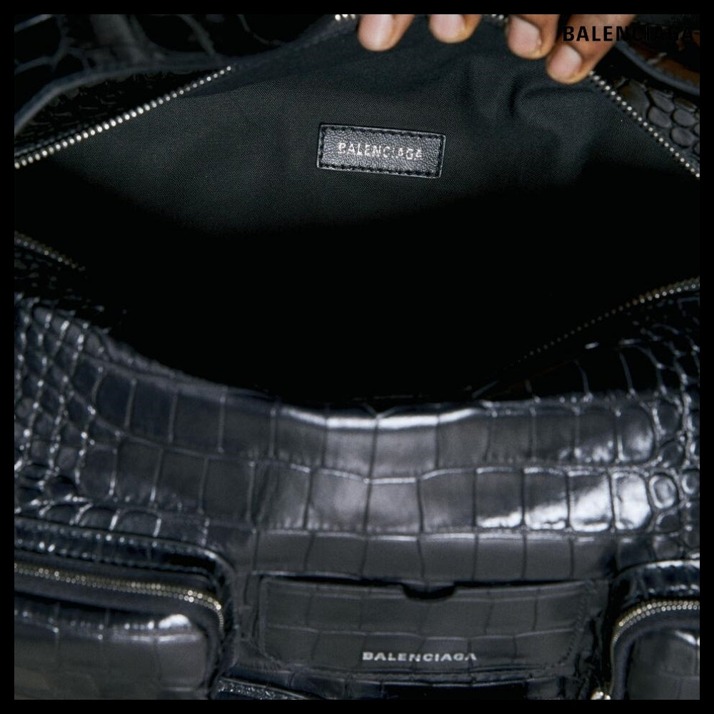 【BALENCIAGA】Superbusy Large Sling Bag Crocodile Embossed