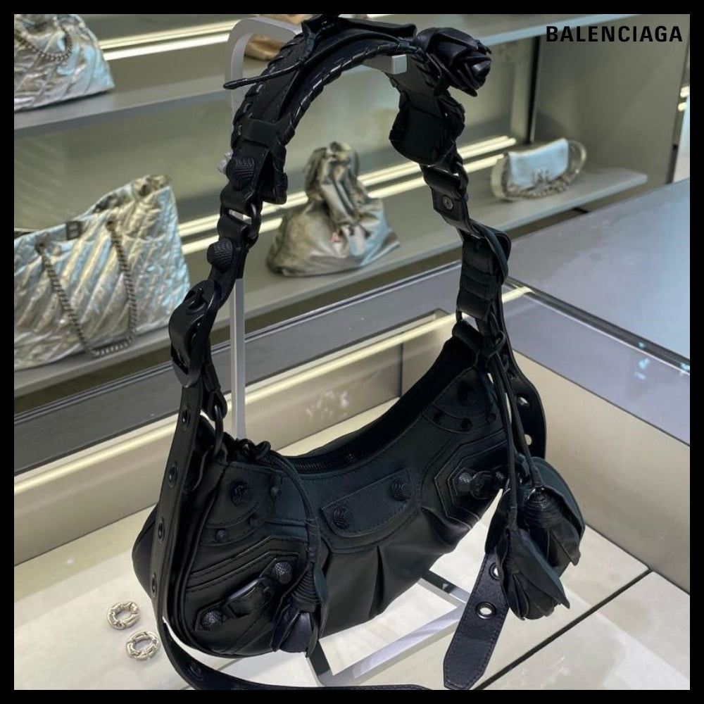 【正規品】BALENCIAGA Lambskin Le Cagole Rose Detail XS Hobo