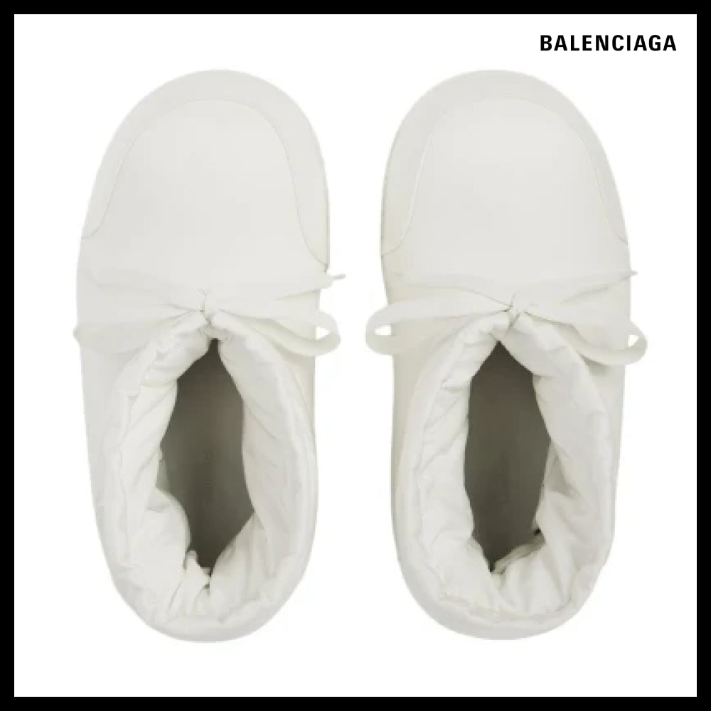 【BALENCIAGA】Alaska Ankle Boots White