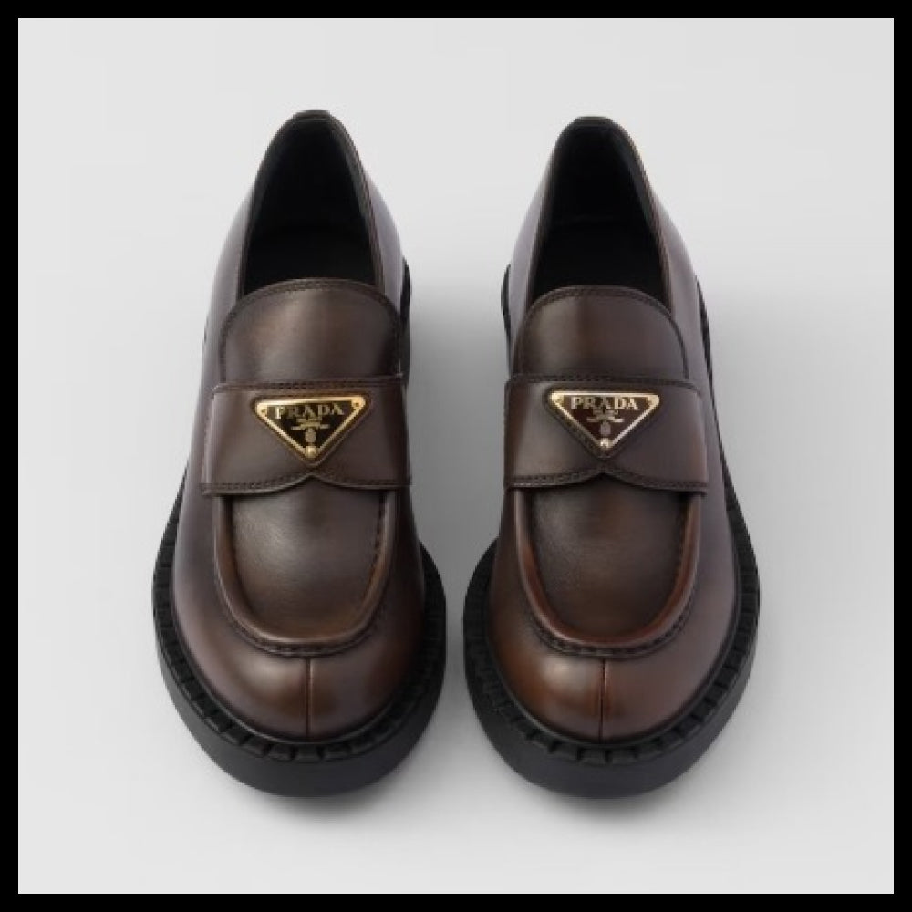 【PRADA】Chocolate Leather Loafers F0003