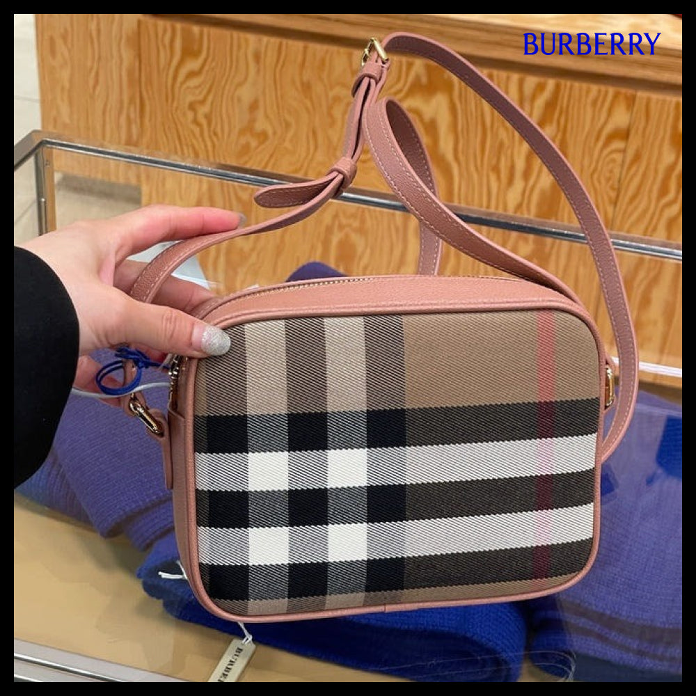 【Burberry】New House Check Leather Small Camera Bag Dark