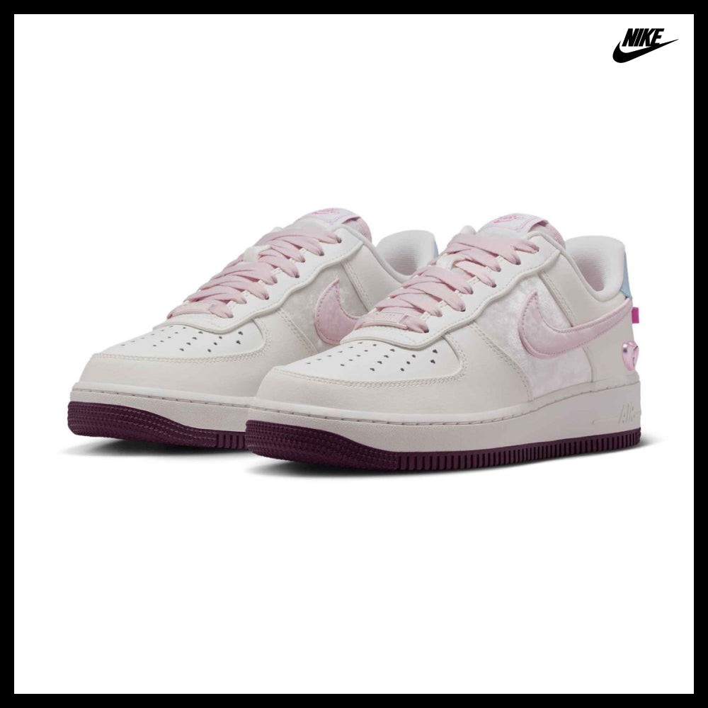 【NIKE】Air Force 1 07 W Light Armory Blue Silt Red