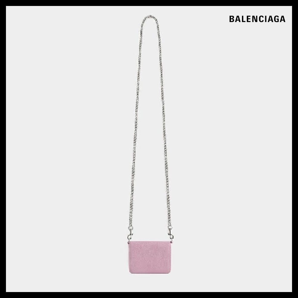 ★BALENCIAGAアウトレット セール ★Cash Logo WOC Bag Pink